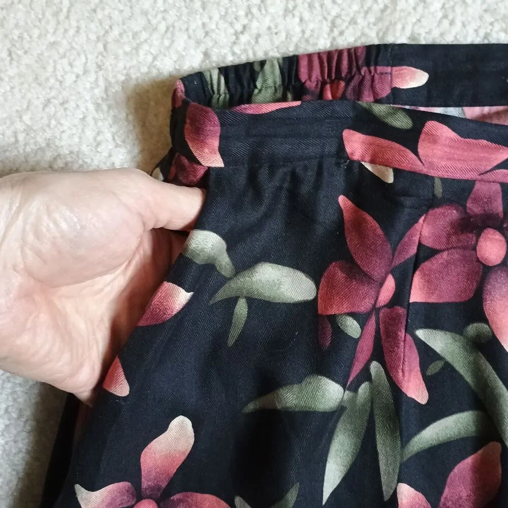 Valerie Stevens Plus Size 22W 100% Silk Black Floral Tropical Midi Button Front